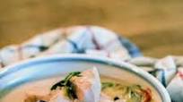 Filipino Coconut Salmon Recipe (Paksiw na Salmon sa Gata) Filipino Coconut Salmon Recipe (Paksiw na Salmon sa Gata)