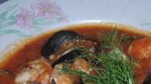 Cioppino (Seafood Soup) With Fennel and Garlic Cioppino (Seafood Soup) With Fennel and Garlic