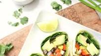 Vegan Mexican Salad Wraps with Creamy Avocado Dressing Vegan Mexican Salad Wraps with Creamy Avocado Dressing