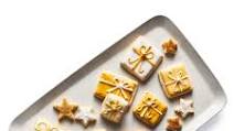 Holiday Present and Star Shortbread Cookies Holiday Present and Star Shortbread Cookies