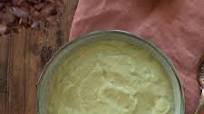 Sour Cream Sauce with Avocado & Lime Sour Cream Sauce with Avocado & Lime