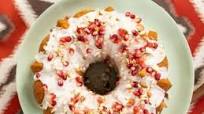 Jingle Bell Bundt Cake Jingle Bell Bundt Cake