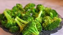 Simple Steamed Broccoli Simple Steamed Broccoli