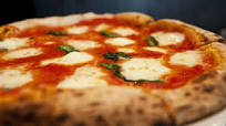 Pizza fatta in casa: come preparare la Margherita perfetta Pizza fatta in casa: come preparare la Margherita perfetta