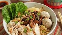 Bak Chor Mee (肉脞面), a very Singaporean Bowl of Noodles Bak Chor Mee (肉脞面), a very Singaporean Bowl of Noodles