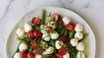 Asparagus Caprese Salad Asparagus Caprese Salad