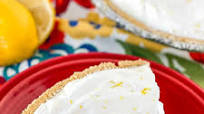 Old Fashioned Lemon Icebox Pie (No-Bake) Old Fashioned Lemon Icebox Pie (No-Bake)