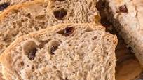 Easy Amish Cinnamon Bread With Raisins Easy Amish Cinnamon Bread With Raisins