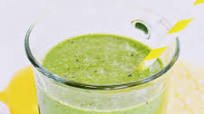 Keto Green Smoothie with Berries Keto Green Smoothie with Berries