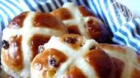 Hot Cross Buns Hot Cross Buns