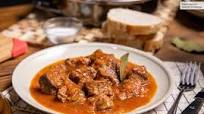 Carne con tomate, receta tradicional andaluza tan sencilla como deliciosa (con vídeo incluido) Carne con tomate, receta tradicional andaluza tan sencilla como deliciosa (con vídeo incluido)