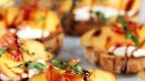 Honey Ricotta Peach Crostini with Crispy Pancetta Honey Ricotta Peach Crostini with Crispy Pancetta