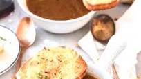 French Onion Soup (Vegan, Gluten Free) French Onion Soup (Vegan, Gluten Free)