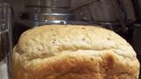 Homemade Bread in the Bread Maker Homemade Bread in the Bread Maker