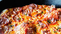 Cast Iron Skillet Pizza Cast Iron Skillet Pizza