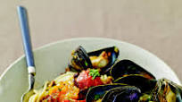 Sausage-and-Mussel Spaghetti Sausage-and-Mussel Spaghetti