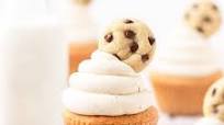 Chocolate Chip Cookie Dough Cupcakes Chocolate Chip Cookie Dough Cupcakes