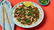 Sweet Chili Beef & Green Bean Bowls with Crispy Onions & Cilantro Sweet Chili Beef & Green Bean Bowls with Crispy Onions & Cilantro