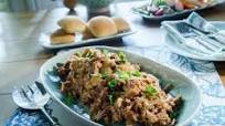 BBQ Pulled Pork with Gravy BBQ Pulled Pork with Gravy