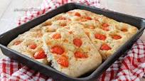 Focaccia morbida con patata cruda Focaccia morbida con patata cruda