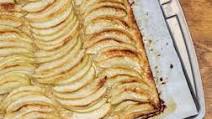 Apple Tart with Apple Glaze Apple Tart with Apple Glaze