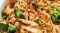 Chicken Stir Fry with Rice Noodles (30 minute meal) Chicken Stir Fry with Rice Noodles (30 minute meal)