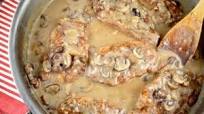 Creamy Mushroom Garlic Chicken Recipe Creamy Mushroom Garlic Chicken Recipe