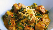 Lamb Shanks With Spinach - Gosht Saagwala Lamb Shanks With Spinach - Gosht Saagwala