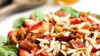 Strawberry Bacon Spinach Salad with Lemon Maple Dressing Strawberry Bacon Spinach Salad with Lemon Maple Dressing