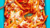 Cheesy Beef and Pasta Casserole Cheesy Beef and Pasta Casserole