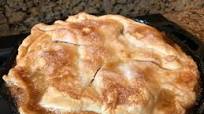 Grandma's Iron Skillet Apple Pie