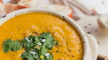 LOW-FODMAP PUMPKIN AND CORIANDER SOUP LOW-FODMAP PUMPKIN AND CORIANDER SOUP