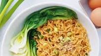 Stir Fried Ramen for One (10-min. Recipe) Stir Fried Ramen for One (10-min. Recipe)