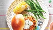 Juicy Salmon Burgers Juicy Salmon Burgers