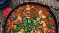 Simple White Beans in Tomato Sauce Simple White Beans in Tomato Sauce