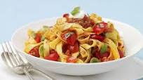 Pasta with Ground Beef and Tomatoes Pasta with Ground Beef and Tomatoes