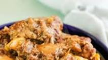Instant Pot Oxtail Stew (Rabo Guisado) Instant Pot Oxtail Stew (Rabo Guisado)