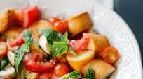 Caprese Panzanella salad Caprese Panzanella salad