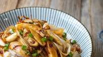 Rice Noodles With Mushrooms, Scallions & Chile Oil Rice Noodles With Mushrooms, Scallions & Chile Oil
