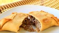 Empanadas de carne al estilo paraguayo Empanadas de carne al estilo paraguayo