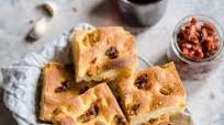 Garlic and Sun-Dried Tomato Focaccia Garlic and Sun-Dried Tomato Focaccia