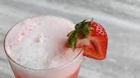Sparkling Strawberry Bellini Sparkling Strawberry Bellini