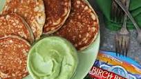 Keto Pancakes with Keto Avocado Cream Keto Pancakes with Keto Avocado Cream