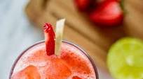 Easy Strawberry Juice (with blender) Easy Strawberry Juice (with blender)