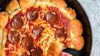 Vegan Skillet Pizza Dip Vegan Skillet Pizza Dip