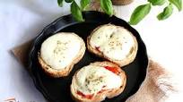 Bruschette alla pizzaiola Bruschette alla pizzaiola