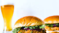 Grilled Salmon Burgers Grilled Salmon Burgers