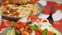 Instant Pot Bruschetta Chicken with Zoodles Instant Pot Bruschetta Chicken with Zoodles