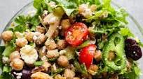 Healthy chickpea, feta and chicken salad recipe Healthy chickpea, feta and chicken salad recipe