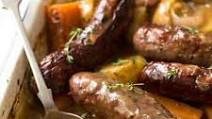 Oven Baked Sausages with Potatoes, Vegetable AND Gravy! Oven Baked Sausages with Potatoes, Vegetable AND Gravy!